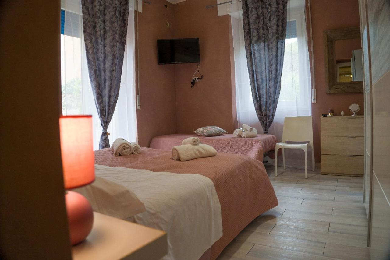 A Due Passi Dai Templi Hotel Agrigento Exterior photo